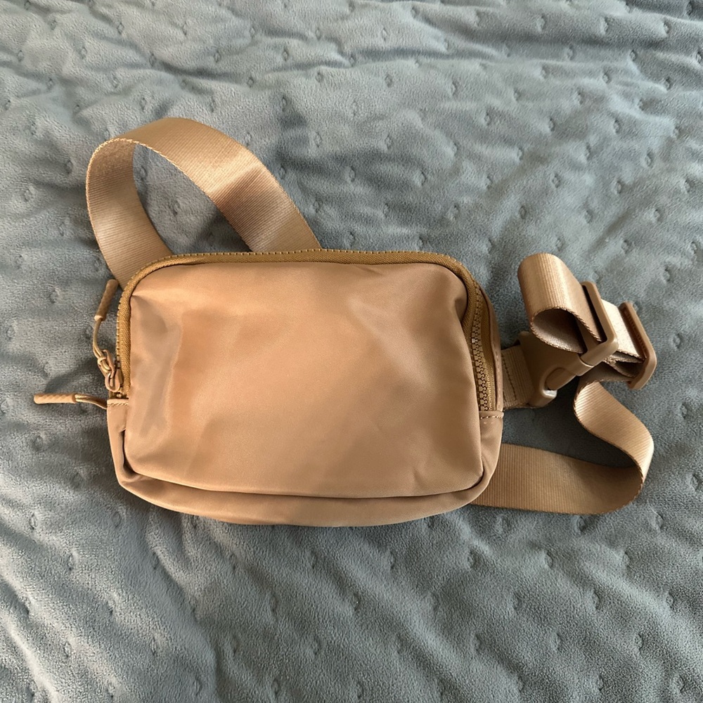 Brown Amazon Belt Bag